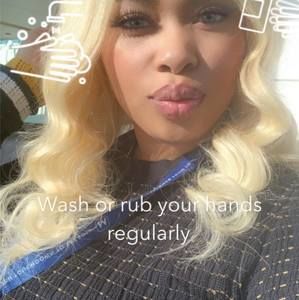 Meet your Posher, Jasmin